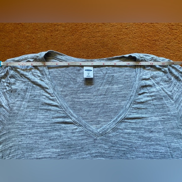 Old Navy Luxe T-Shirt - Picture 4 of 6